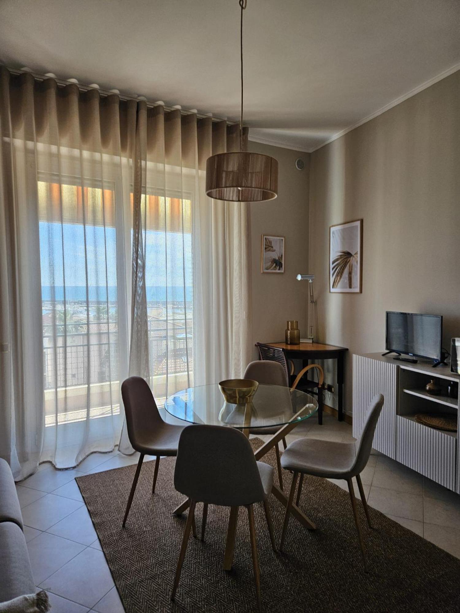 La Baia Nel Porto Apartment ซานเรโม ภายนอก รูปภาพ