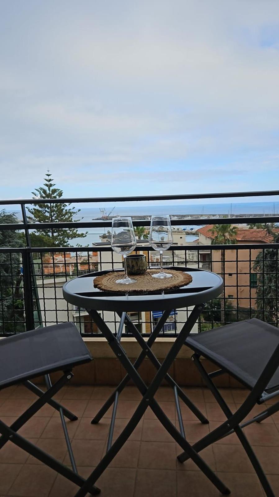 La Baia Nel Porto Apartment ซานเรโม ภายนอก รูปภาพ